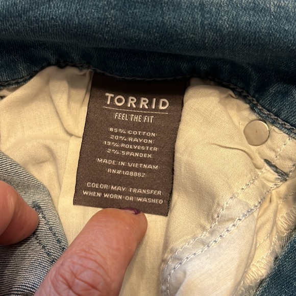 Torrid super soft really blue Jeggings. - Picture 9 of 9